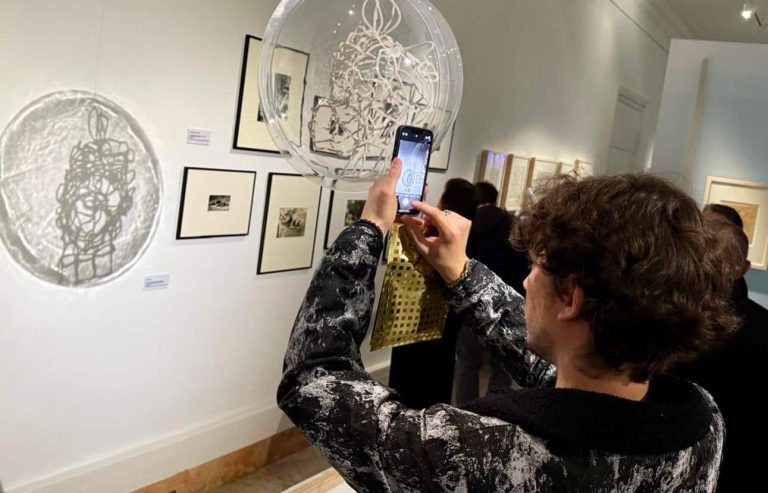 Côte d’Azur : ce musée de Menton rend hommage à un célèbre artiste français à travers une impressionnante expo d’une centaine d’oeuvres