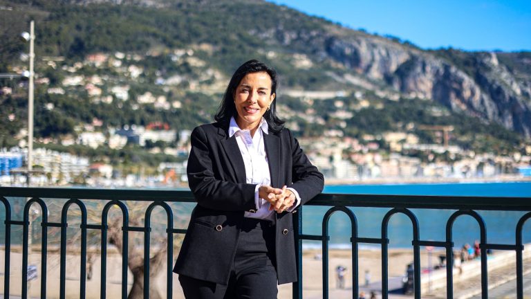 La candidate RN Alexandra Masson serait en tête au premier tour des municipales 2026 à Menton