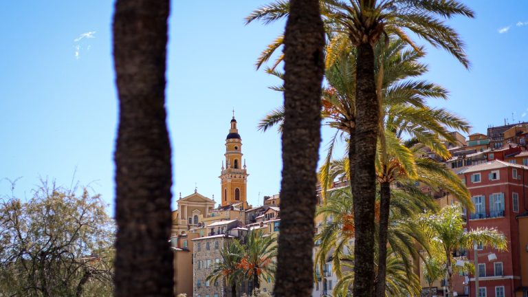 Obbligo di permanenza annuale, alloggi turistici ammobiliati sotto controllo… La municipalità di Menton entra in guerra contro le abitazioni secondarie