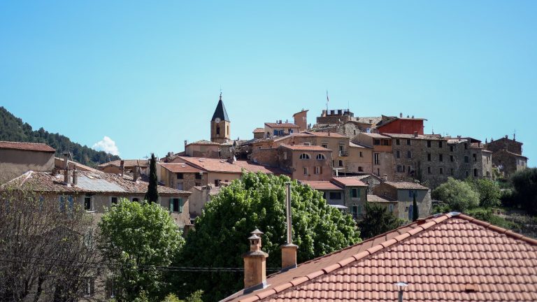 Immobiliare. Vivere sopra Mentone: è davvero il momento giusto per acquistare un immobile a Gorbio?